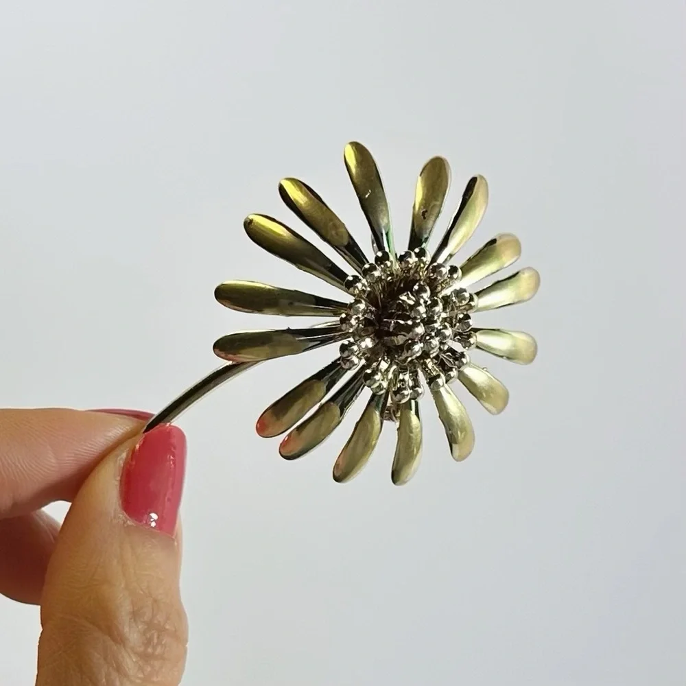2 floral  Brooches